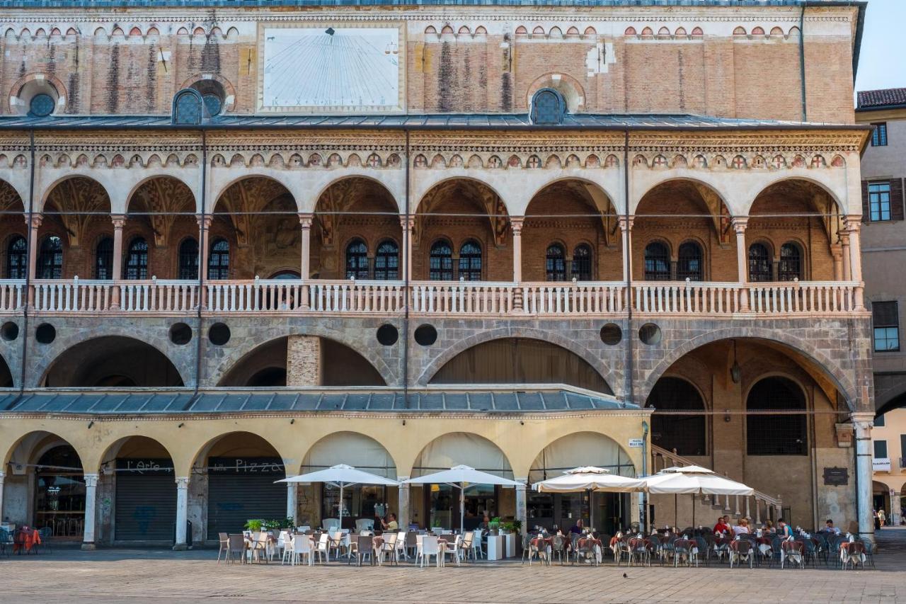 Piazza Delle Erbe Central Apartment Padova Exterior photo